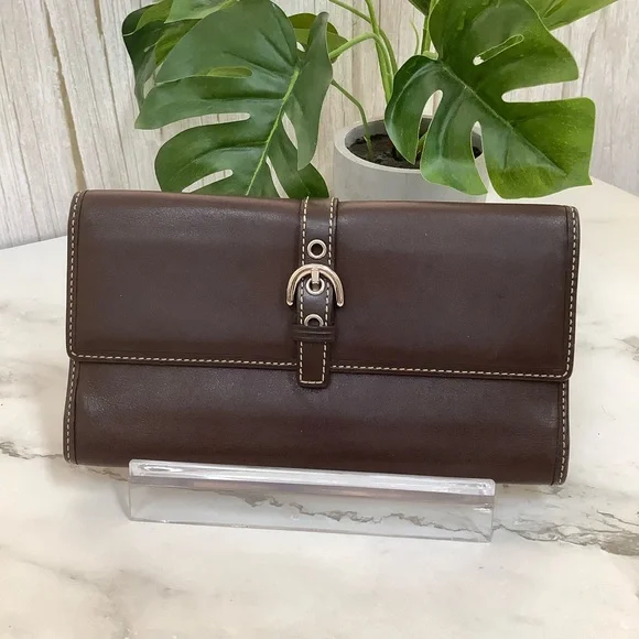 GUC Coach Vintage Soho Brown Leather Women's Wallet - Picture 1 of 8
